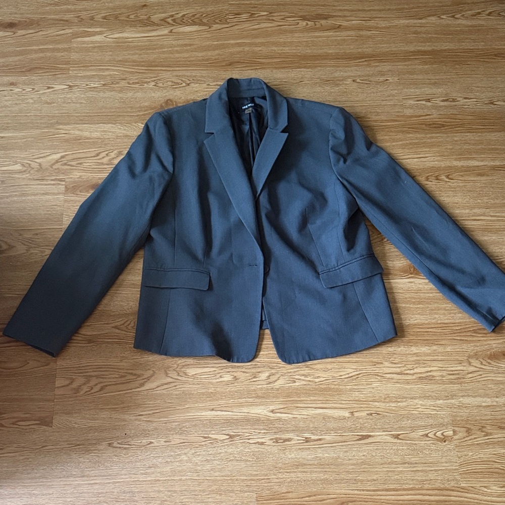 Nine West Charcoal Gray Blazer